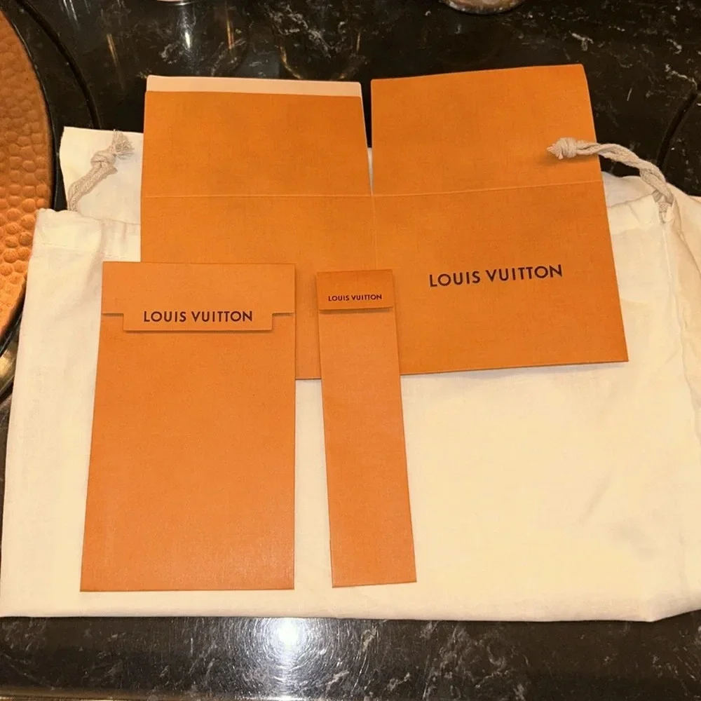 3 piece Louis Vuitton gift bag set and plain white dust bag